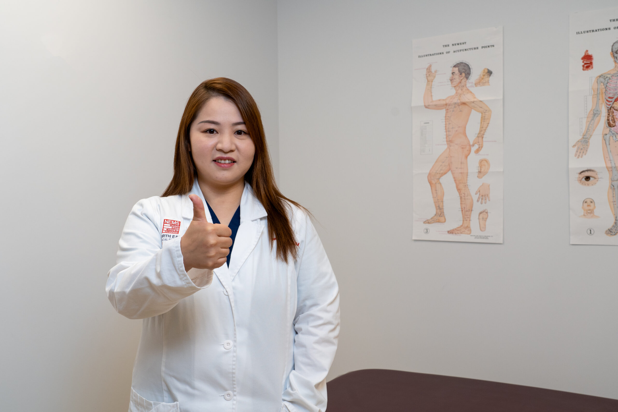 NEMS amplía los servicios de acupuntura en la Clínica Lundy 1870