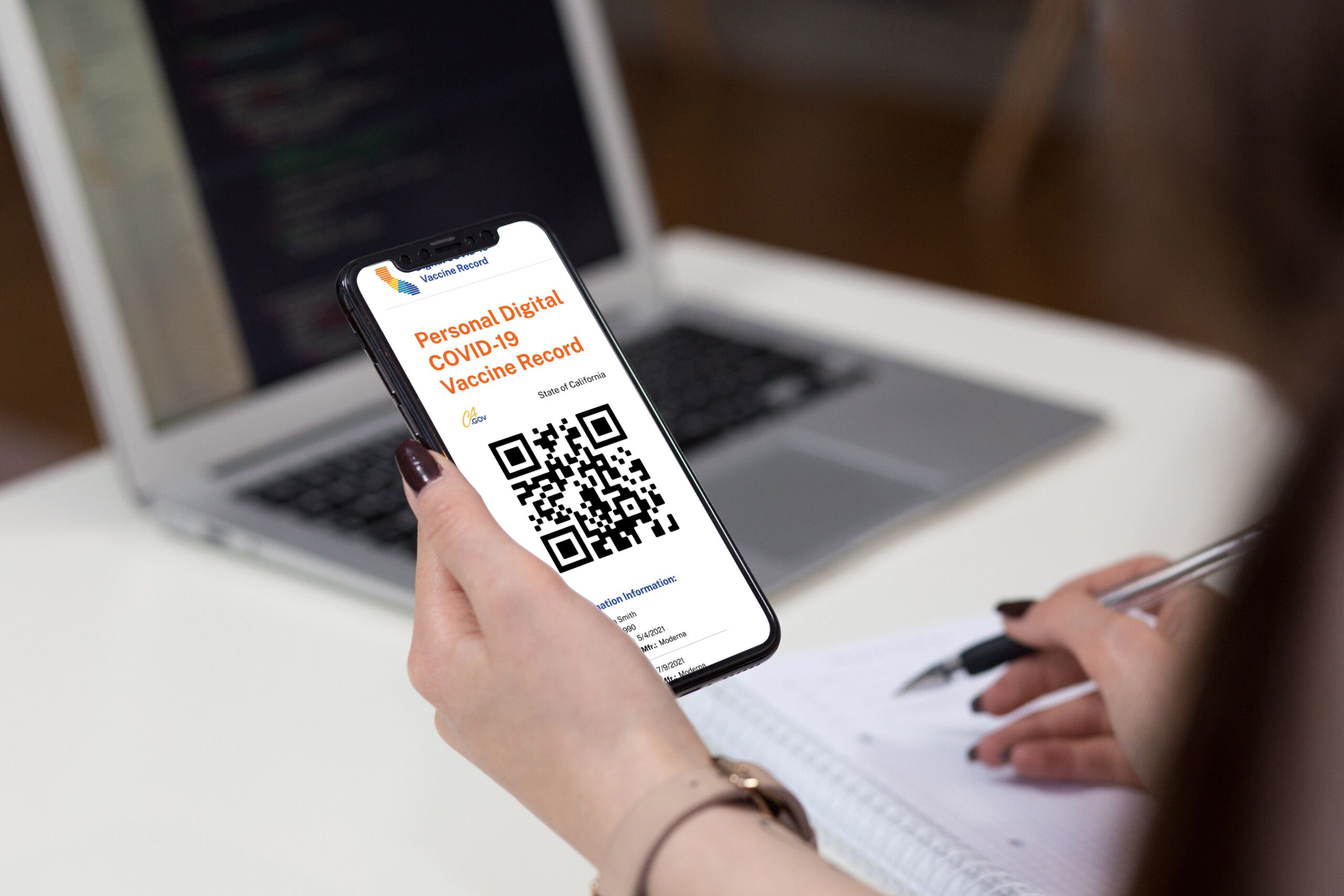 Tải xuống Bản ghi vắc xin COVID-19 kỹ thuật số